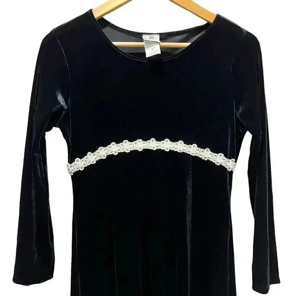 My Michelle Vintage Y2K Black Velvet White Daisy Lace‎ Trim Size 14 - Picture 3 of 7